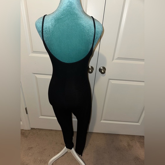 Black full bodysuit 🐈‍⬛✨ - Picture 4 of 7